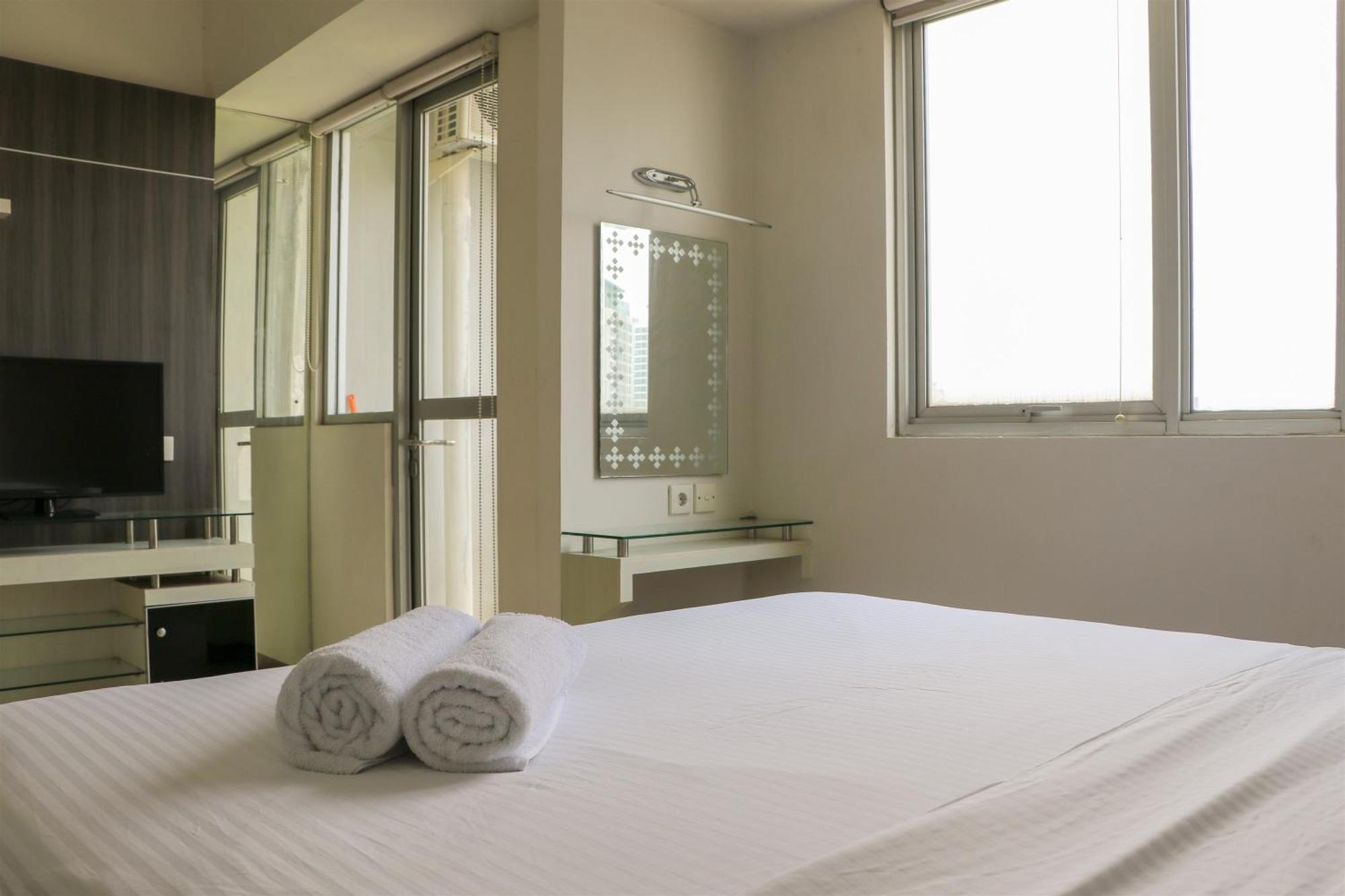 Comfort And Minimalist Studio At Maple Park Sunter Apartment By Travelio Jakarta Exterior foto