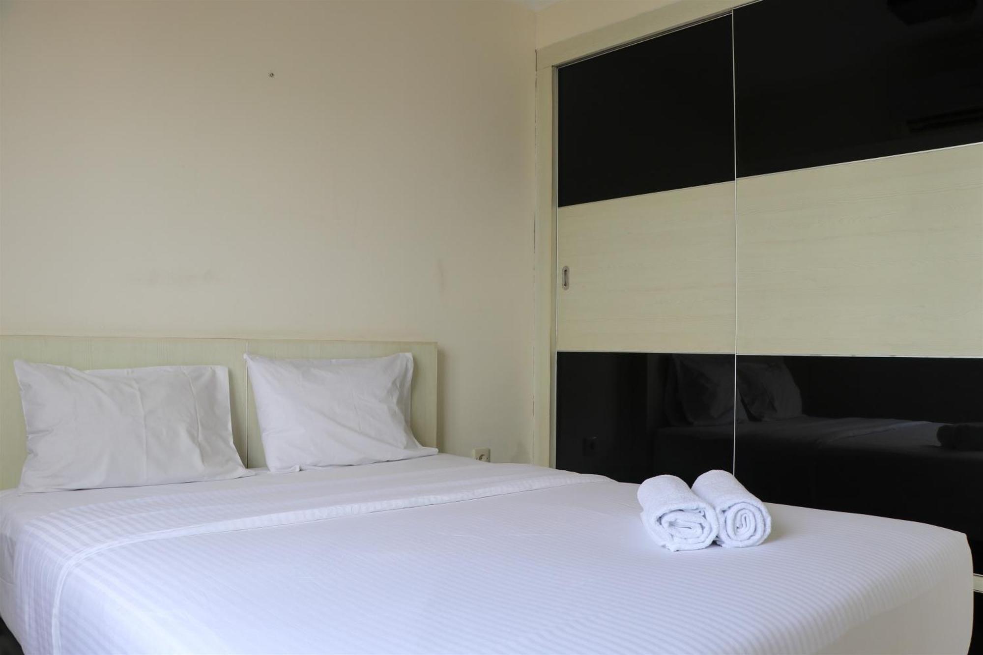 Comfort And Minimalist Studio At Maple Park Sunter Apartment By Travelio Jakarta Exterior foto